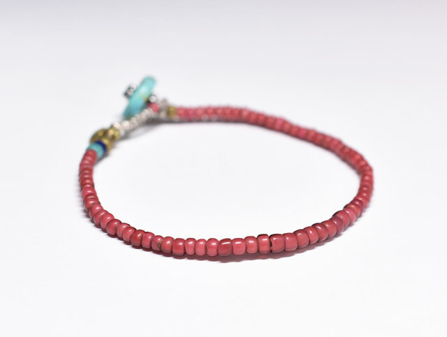 アンティーク金赤ホワイトハーツとターコイズブルー＆ブルーシェブロン