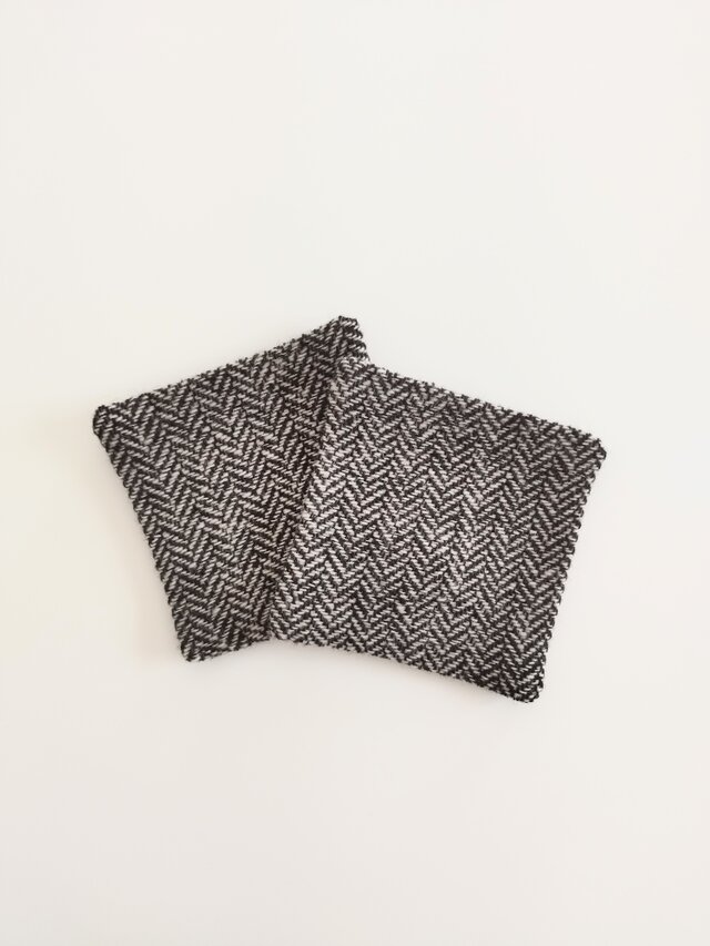 ヘリンボーン柄コースター