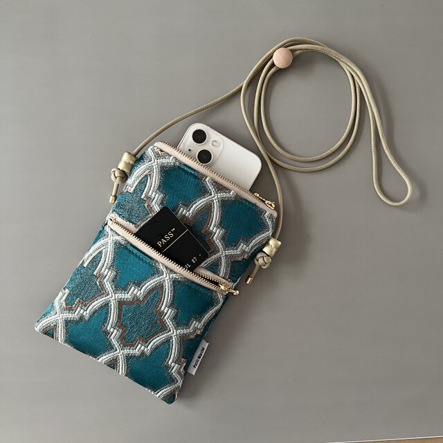受注制作】モロッカン生地のスマホポシェット♢スマホショルダー