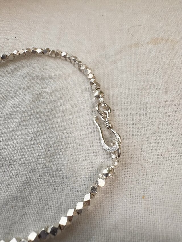 ギフトに最適】ユニセックスカレンシルバーキューブカット