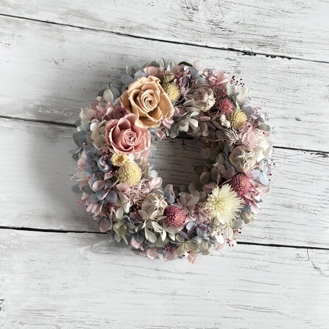 季節を問わずに！ソフトブルーのリース | iichi 日々の暮らしを