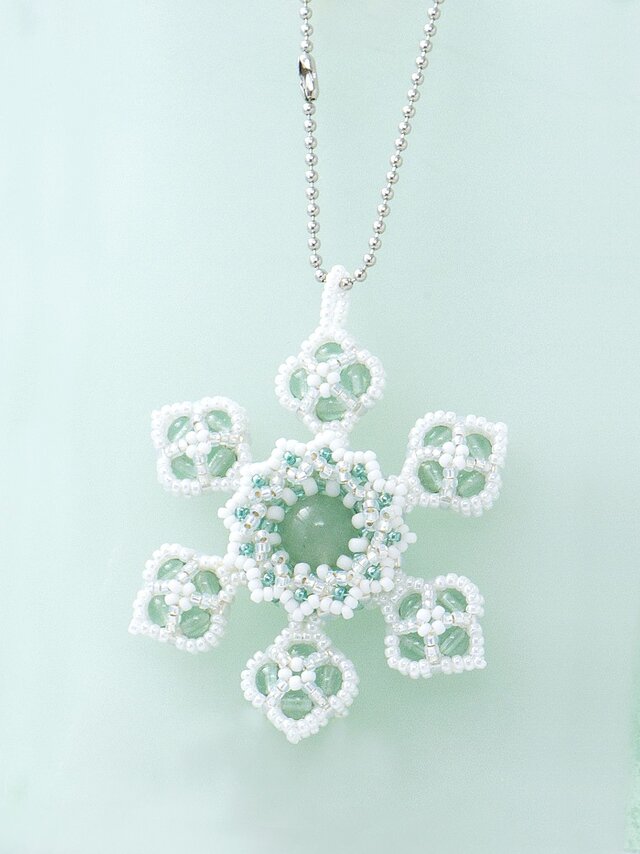 スノーフレークバッグチャーム・ペールミント・382-2