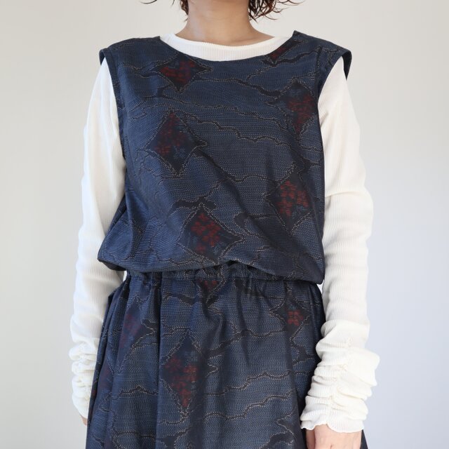 藍色大島紬のセットアップ風ワンピース（花菱と雲文様・L