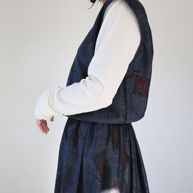 藍色大島紬のセットアップ風ワンピース（花菱と雲文様・L