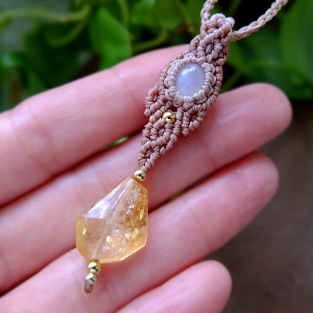 天然シトリン（11月誕生石）・ムーンストーン（スリランカ産