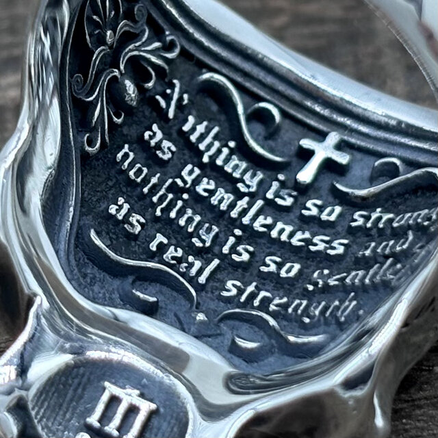 Zhushi – Skull シルバー925 925 Sterling Silver Raven Skull and Helm of Awe Pendant - Norse Spirit