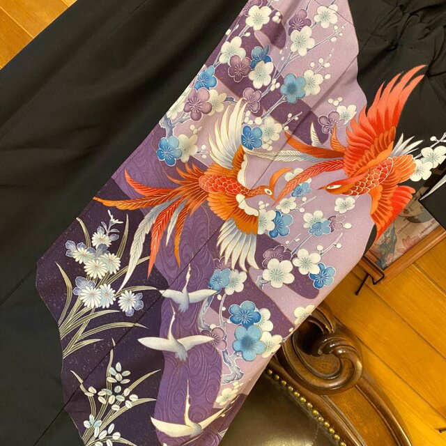 黒留袖 着物 リメイク ワンピース ドレス 和洋折衷 洗える 化繊 ハンドメイド レトロ 古着  漆黒に紫霞、鳳凰と白梅、凛と艶。 TKW-84 黒留袖 着物 リメイク ワンピース ドレス 和洋折衷 洗える 化繊 漆黒に