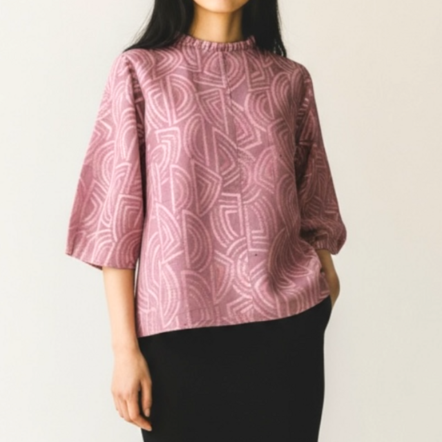 フリルカラー　ブラウス【送料込み】着物リメイク　ピンク