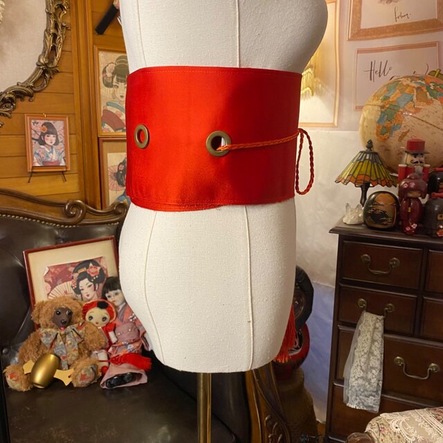 名古屋帯 リメイク サッシュベルト 飾り帯 和洋折衷 ハンドメイド レトロ 古着 L〜LL対応 とろけるピンクに、心までほどけて。 ROB-105 名古屋帯 リメイク サッシュベルト 飾り帯 和洋折衷 ハンドメイド