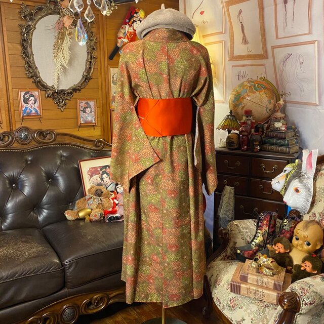 着物 リメイク セミロング ワンピース ドレス｜化繊｜帯サッシュベルト｜和洋折衷｜レトロ＆ハンドメイド｜華やかさと落ち着きが絶妙に融合したデザイン KW-718 着物 リメイク セミロング ワンピース ドレス｜化繊｜帯サッシュベルト