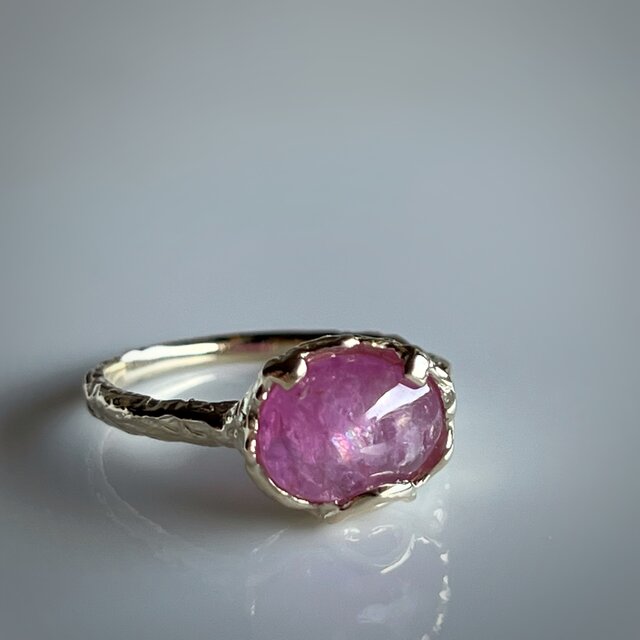 シルキーピンクサファイア　リング / k10