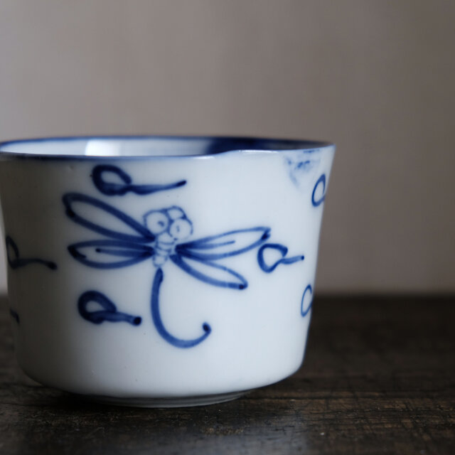 蜻蛉が可愛い◇瀬戸焼 蜻蛉文染付小鉢 向付 骨董・antiques 古道具