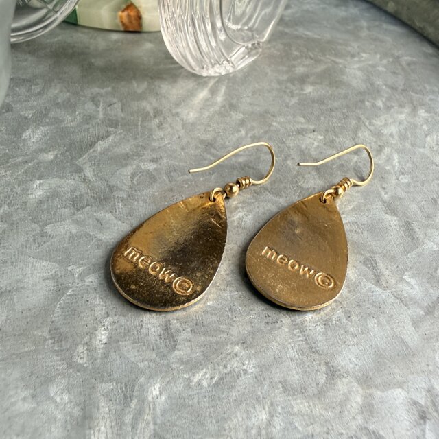 P729-ヴィンテージピアス U.S.A. Meow Gold Metal Cloisonné Enamel