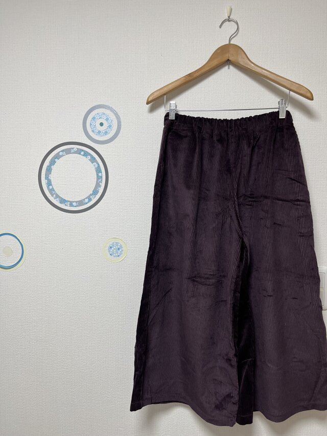 毎日に役立つ大人服　シンプルキュロットスカート　コーデュロイ　コットン　こっくりワイン