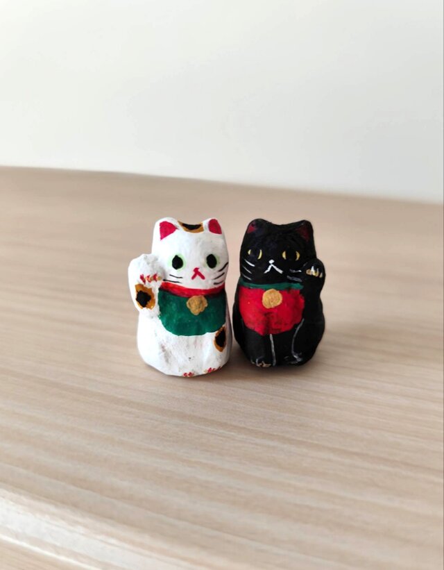 ちっちゃいちっちゃい招きニャンコ(ミーコズ)