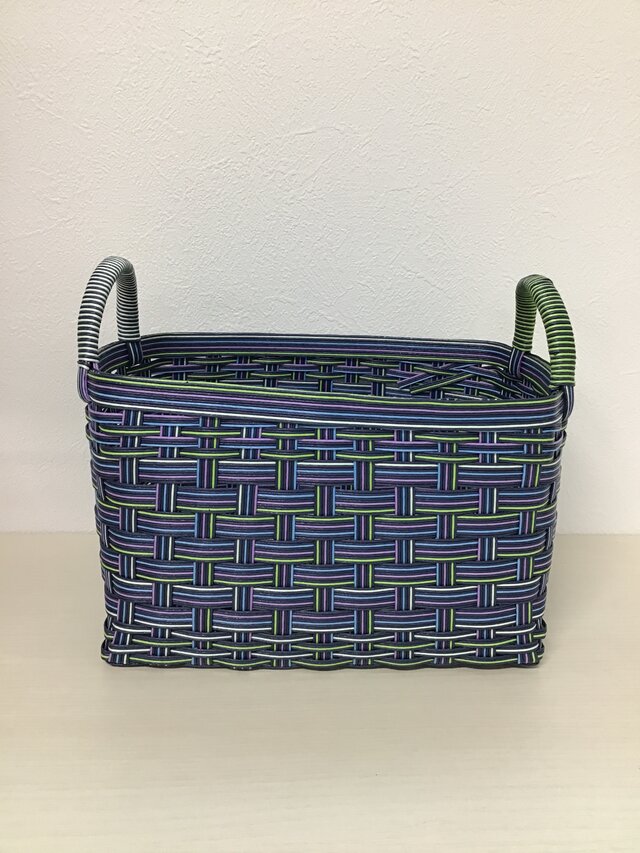 カラフルなかご