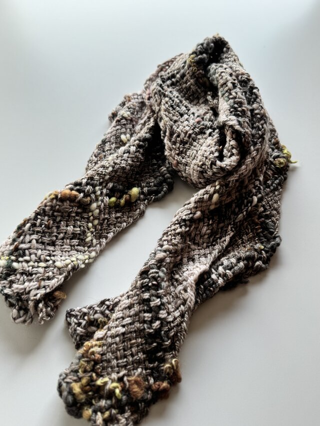 手紡ぎ毛糸で織った大判マフラー