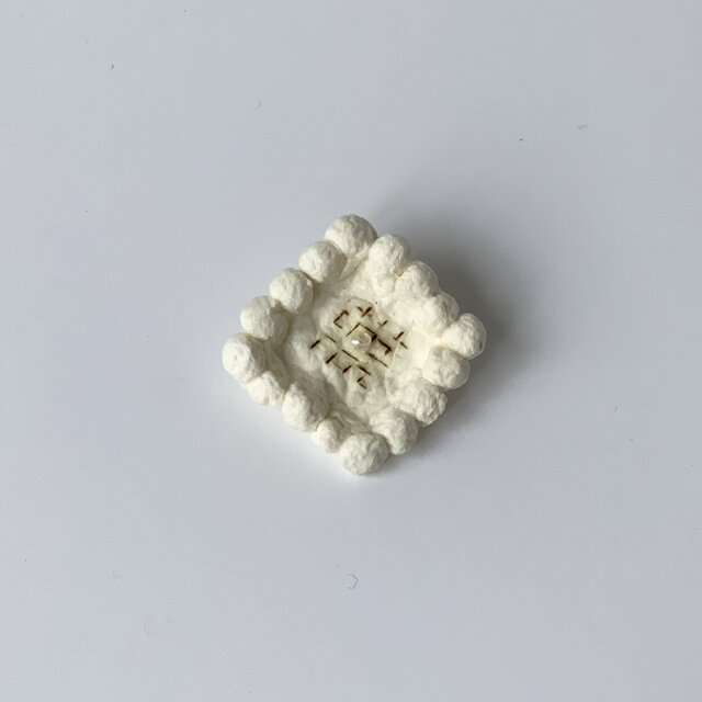 ブローチ　Paper Flower （White3）