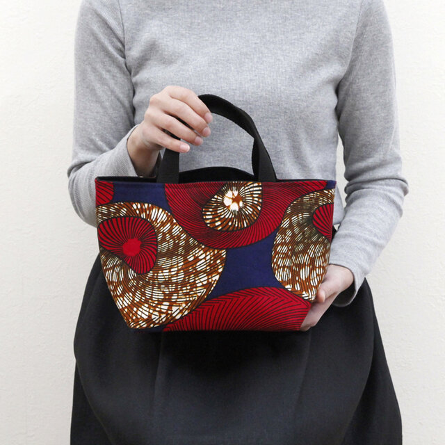 アフリカ布のランチトート（ フラワー ）ランチ ランチバッグ お弁当 お散歩 アフリカンプリント