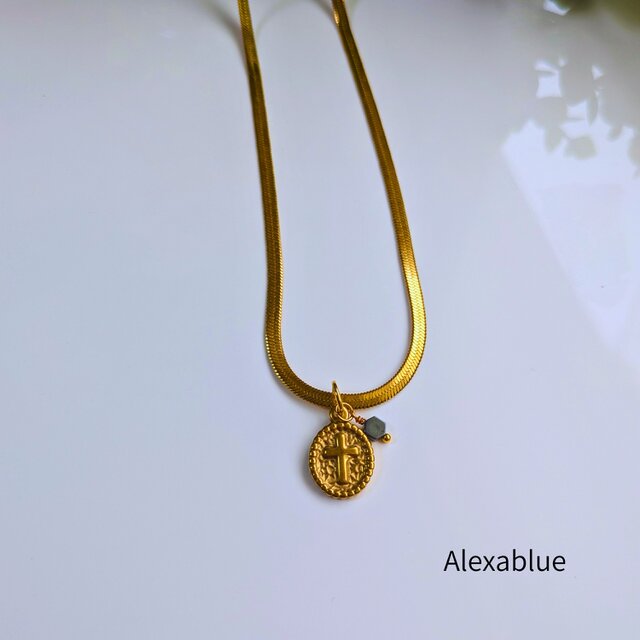 ヴィンテージ風メダリオンクロスチャーム × ヘマタイト × オニキス  ステンレスネックレス