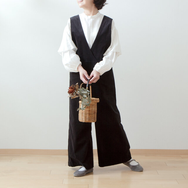 別珍カシュクールサロペットパンツ/ブラック | iichi 日々の暮らしを