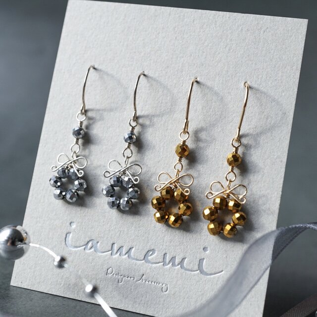 冬の花結」クリスマスリース ピアス イヤリング リボン ヘマタイト 