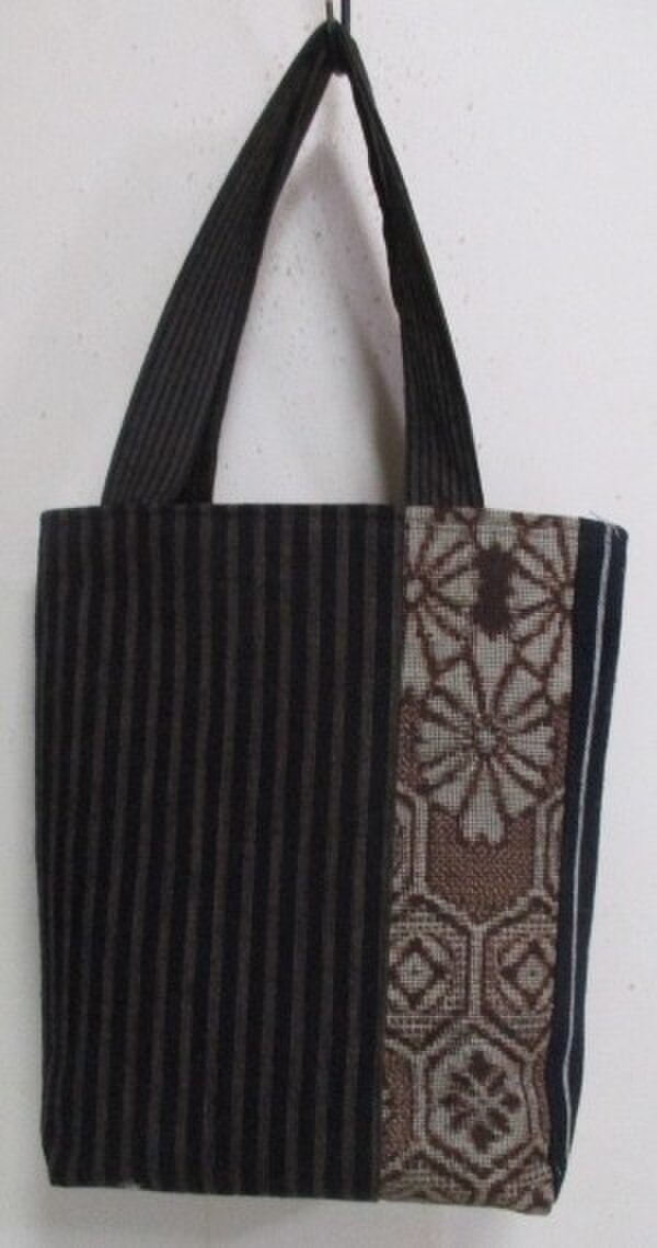 ８４９１　大島紬と唐桟縞の着物で作った手提げ袋