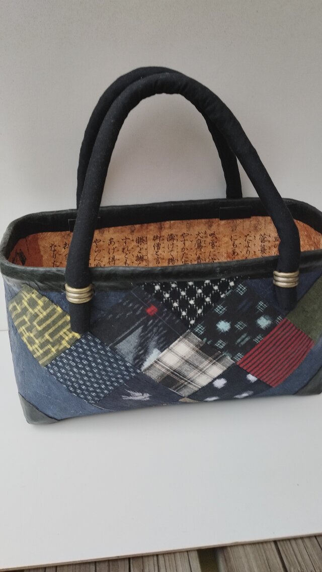 一閑張り　一閑張りバック　レトロ　ノスタルジー　古布　ヴィンテージ　アンティーク 一閑張り 一閑張りバック ヴィンテージ 昭和レトロ 古布 懐古