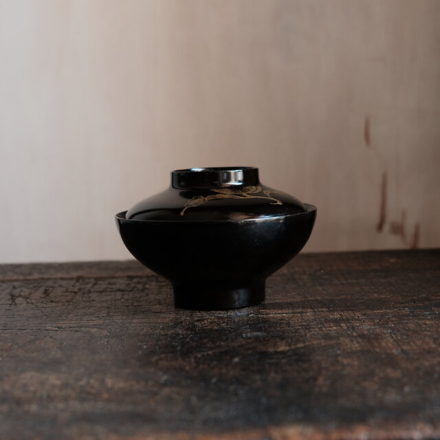桃と花◇古輪島塗 漆芸黒塗沈金蓋付碗 漆器 骨董・antiques 古民家