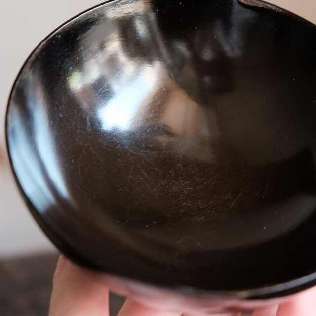 桃と花◇古輪島塗 漆芸黒塗沈金蓋付碗 漆器 骨董・antiques 古民家