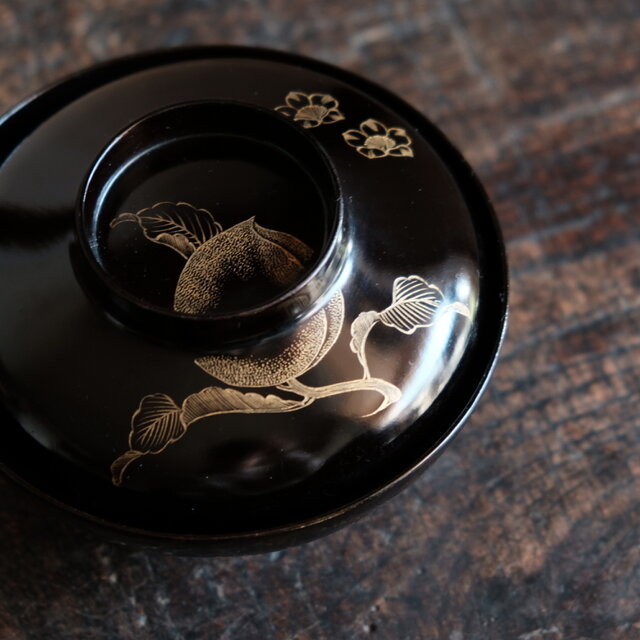 桃と花◇古輪島塗 漆芸黒塗沈金蓋付碗 漆器 骨董・antiques 古民家