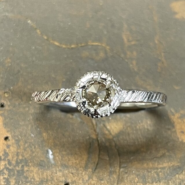 ブラウンダイヤモンド 0.21ct ローズカット medallion シルバーSV925