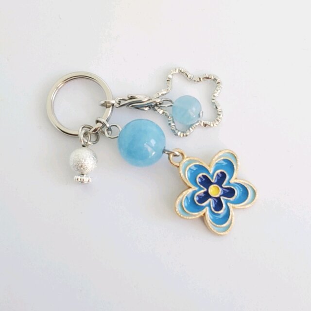 天然石 アクアマリン キーホルダー 花 3月誕生石 天然石ストラップ