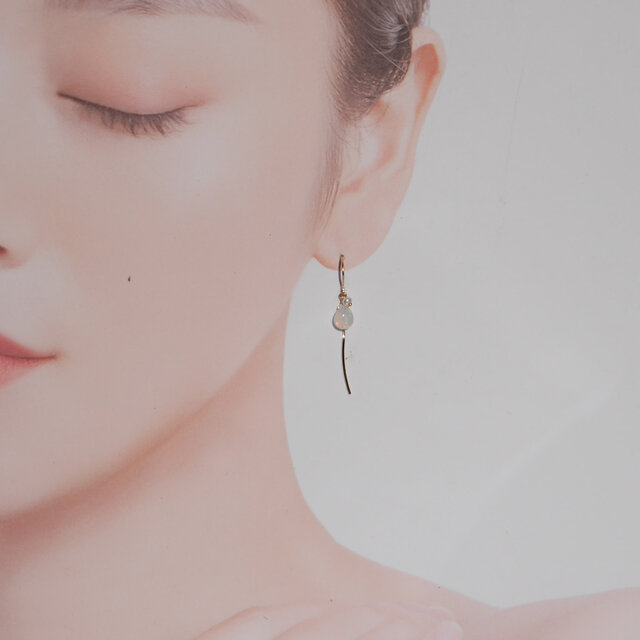 1071_A 現品 GF+K10 プレシャルオパール カーブバー ピアス | iichi