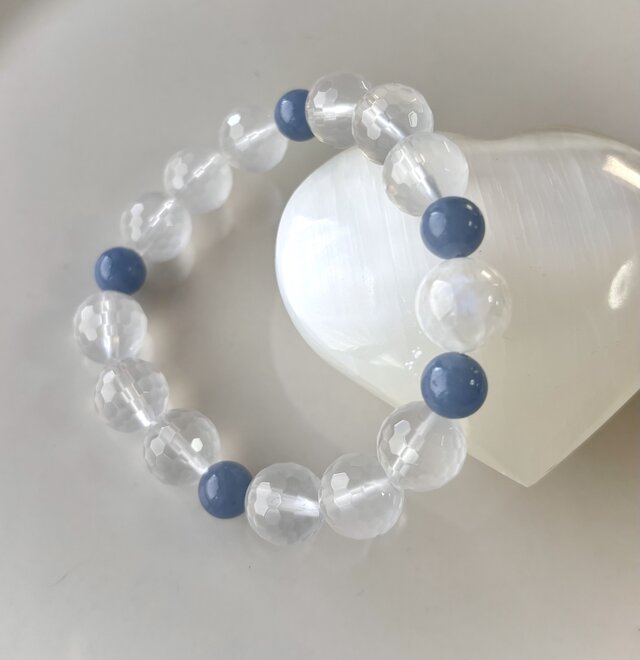 エンジェライトとブルームーンストーンのブレスレット