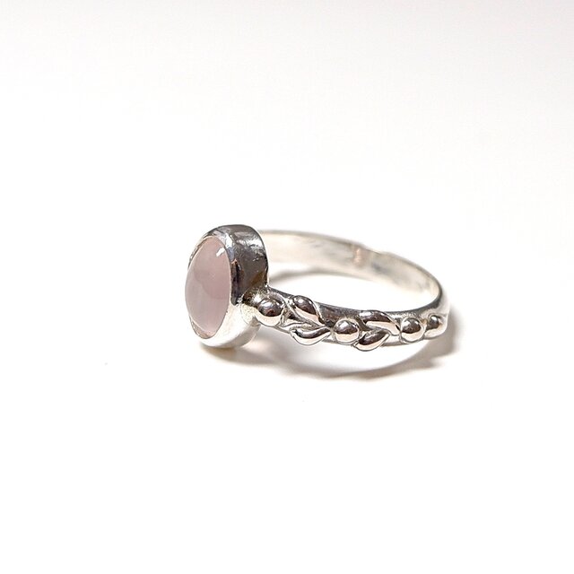 光の条線～ローズクォーツの粒飾りリング 約11.5号 天然石アクセサリー