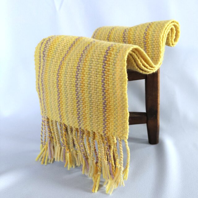 草木染毛糸の手織りマフラー　Ｍ-174