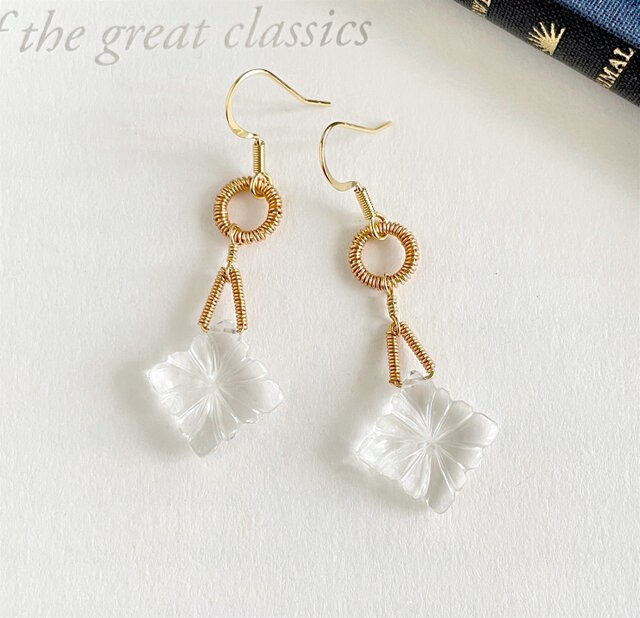 マザーオブパール×クリスタル ラウンジカービングピアス マザーオブパール×クリスタル ラウンジカービングピアス ピアス