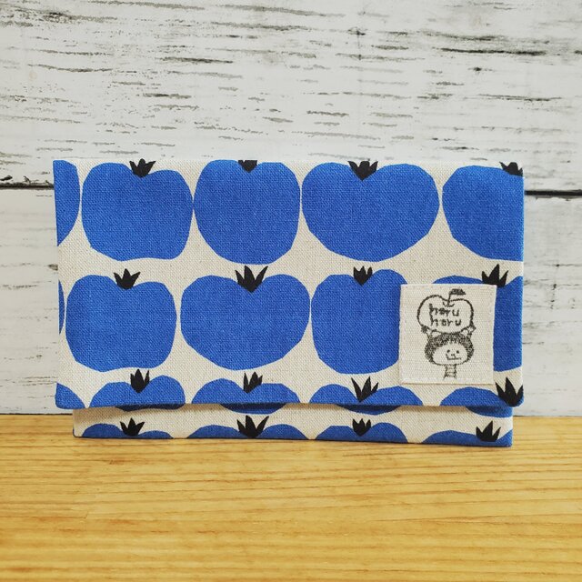 ぴったりが嬉しい！スリム通帳ケース トマト