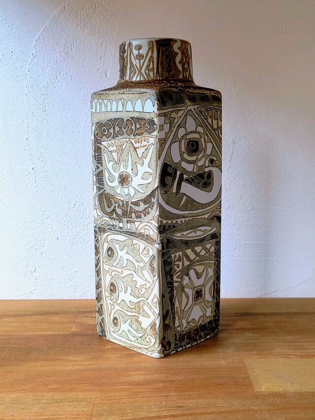 ロイヤルコペンハーゲン／ヴィンテージ バッカ ヴィンテージ ロイヤルコペンハーゲン バッカ フラワーベース