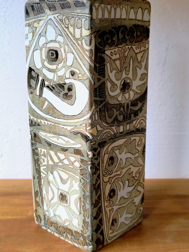 【希少】 /ロイヤルコペンハーゲン　Baca ロイヤルコペンハーゲン Baca｜花模様の希少ヴィンテージベース