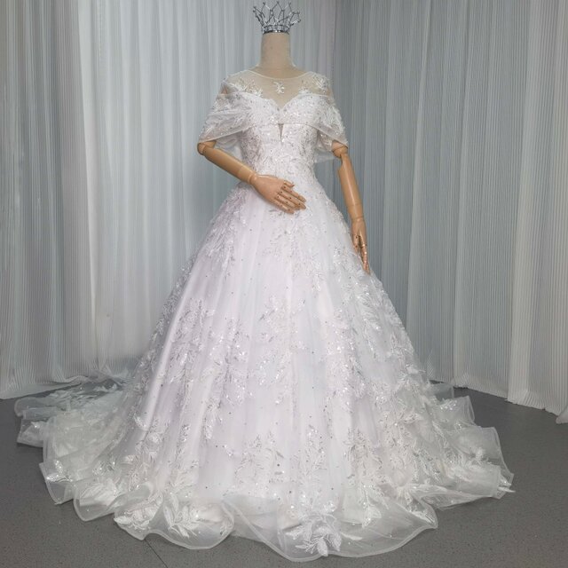 豪華！ウェディングドレス オフショルダー キラキラスパンコール 贅沢な総レース 背中見せ 拳式 披露宴