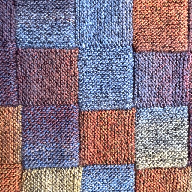 ガーター編みのブランケット おくるみ 膝掛け 手編み MONA | iichi