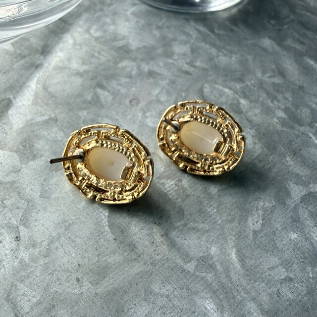 P729-ヴィンテージピアス U.S.A. 1980's Gold Tone Openwork