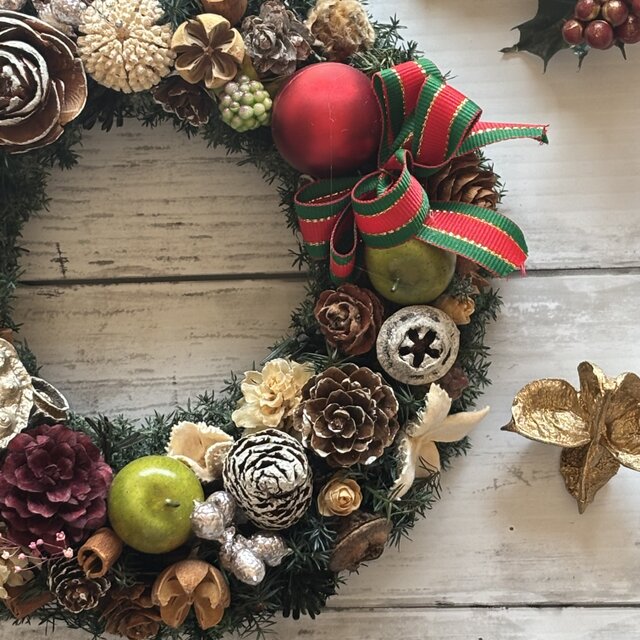 24日までセールします！赤と緑のクリスマスリース | iichi 日々の