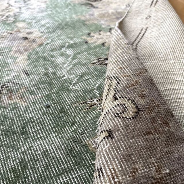 118×140 レアなサイズ　ミルクティー×ブルー　擦れトルコヴィンテージラグ ヴィンテージ トルコ ラグ ミルクティー ターコイズブルー