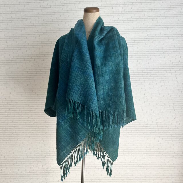 手織りストール －深海 rokusyouー | iichi 日々の暮らしを心地よく