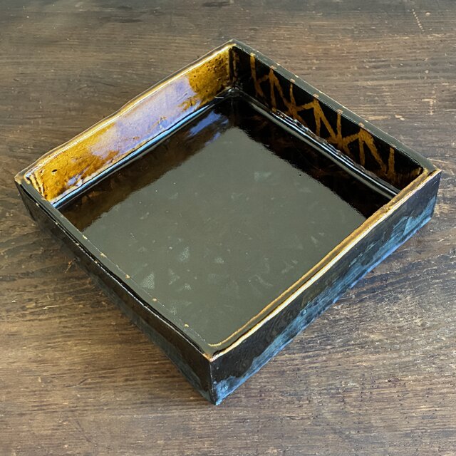 黒飴色の角鉢｜陶器 切立角鉢 角皿 正角皿 四方鉢 四方皿 おせち 菓子
