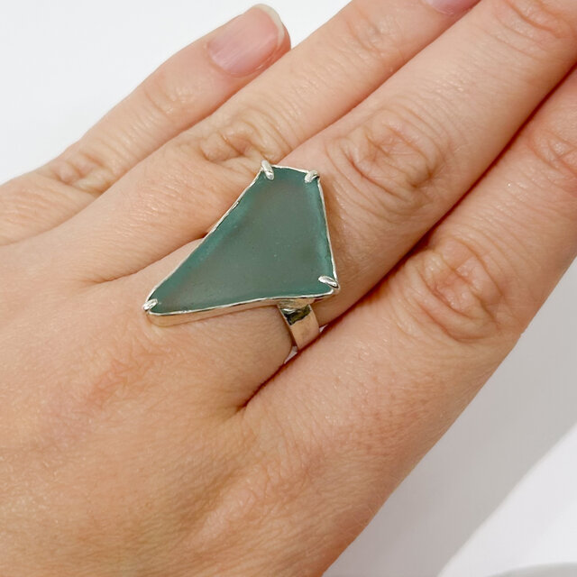 大粒シーグラスのシルバーリング