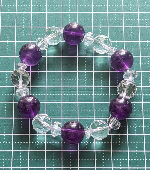 ウルグアイ産アメジスト（非加熱）&クリアクォーツのブレスレット